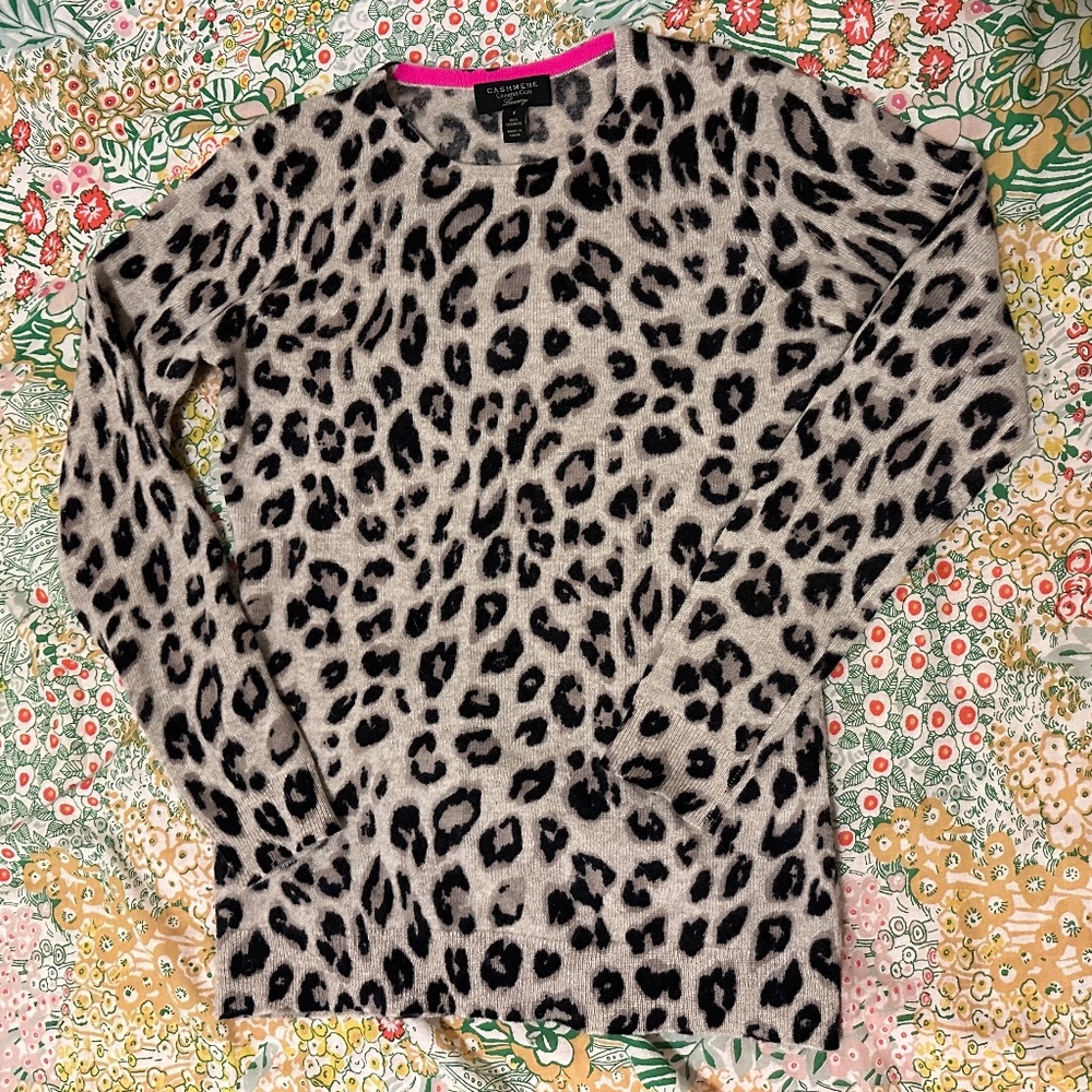 Cashmere Charter Club Luxury Never Warn Leopard Print Sweater
